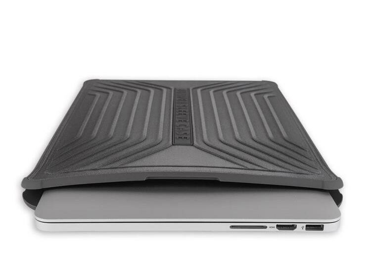 Reisbestendige koffer voor MacBook 13
