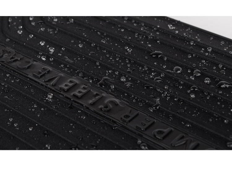 Reisbestendige koffer voor MacBook 13