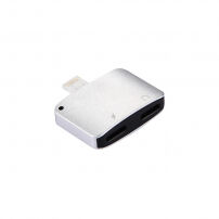 Reductie van de bliksemschakelaar, voor het luisteren naar muziek en het opladen van de batterij. - zilver