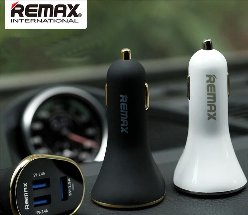 REMAX Autolader met drie poorten voor Apple iPhone / iPad / iPad / REMAX autolader met drie poorten voor Apple iPhone / iPad / iPod - wit