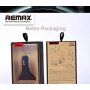 REMAX Autolader met drie poorten voor Apple iPhone / iPad / iPad / REMAX autolader met drie poorten voor Apple iPhone / iPad / iPod - zwart