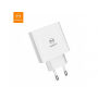 MCDODO lader met drie USB-poorten en digitale display voor Apple iPhone / iPad / iPad / MCDODO lader met drie USB-poorten en digitale display voor Apple iPhone / iPad / iPod - wit