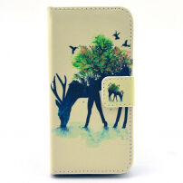 Etui met magnetische clip voor Apple iPhone 5C - grazende herten