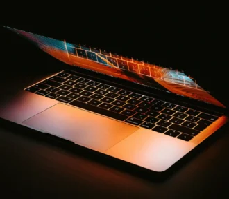 Komt macOS 16 met touch? Apple laat dit jaar mogelijk de toekomst van Macs doorschemeren!